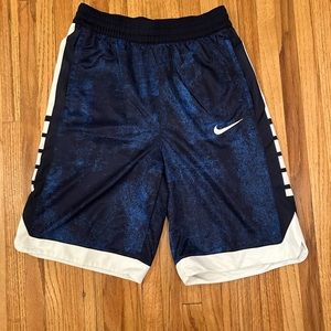 Boys XL Nike Basketball shorts